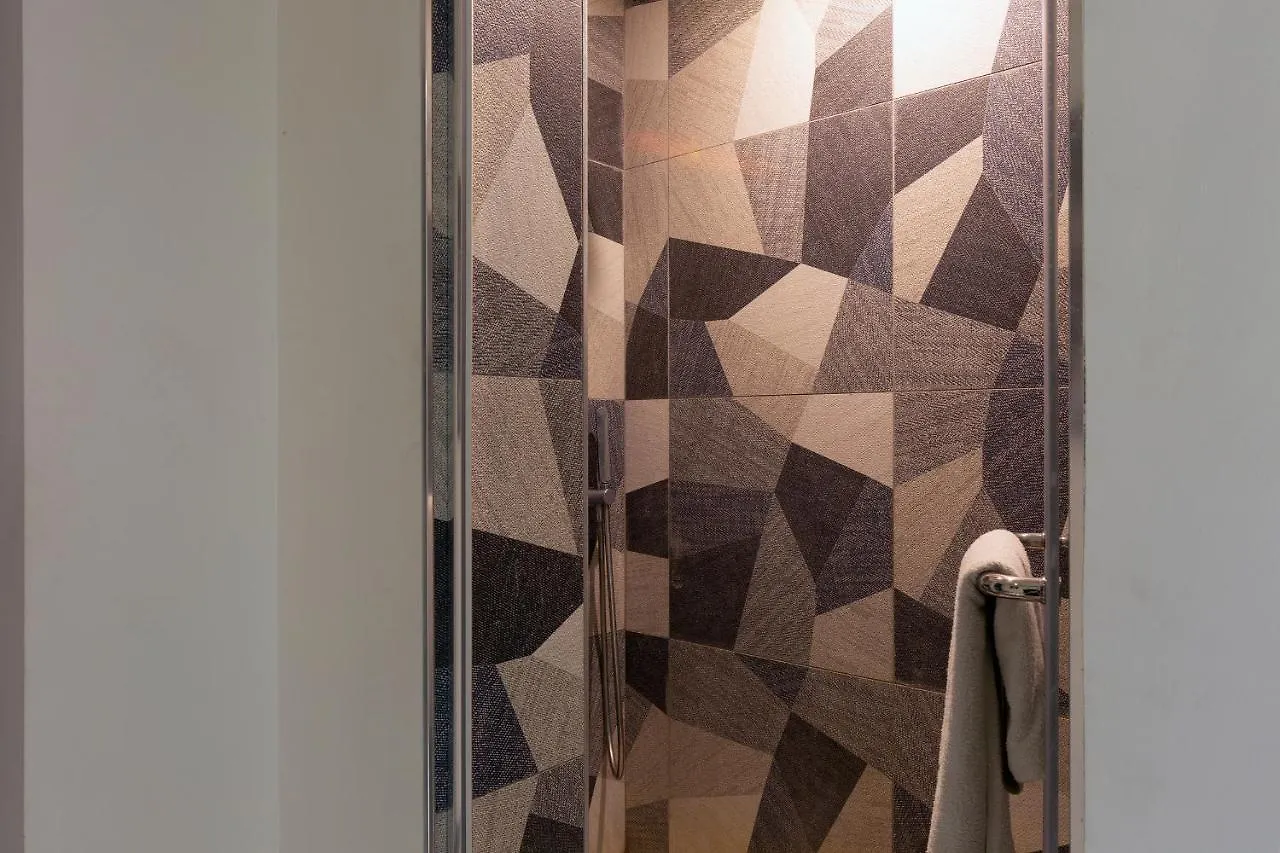 Armani House, Superior Apartment In City Center Milan