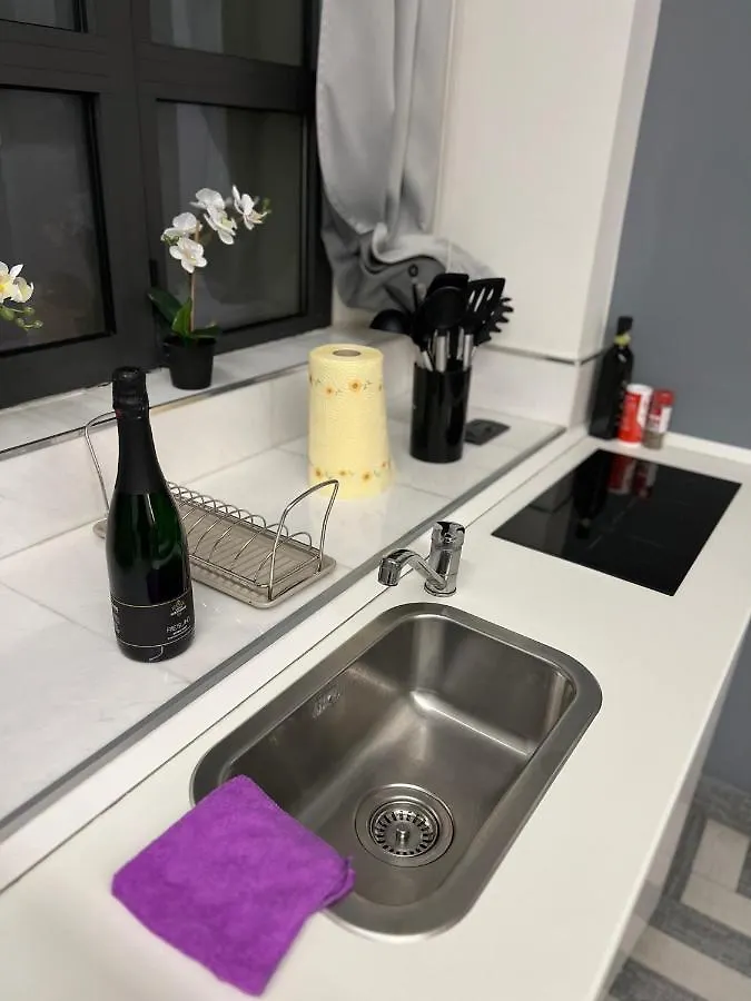 Armani House, Superior Apartment In City Center Milan